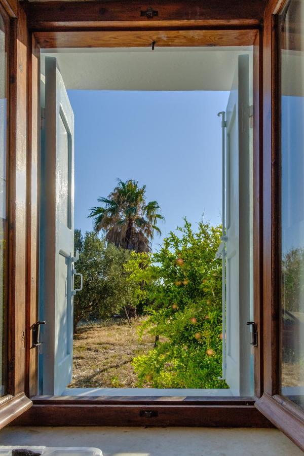 Spiti Marcos Villa Kini Exterior photo