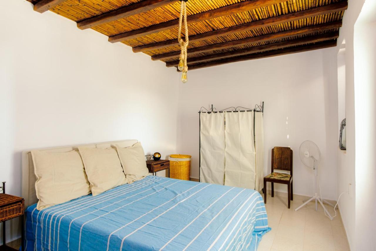 Spiti Marcos Villa Kini Exterior photo